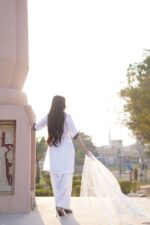 Black & White Farshi Shalwar Kameez Set. - Image 2